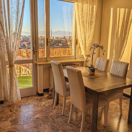 La Terrazza Del Re Apartment แวร์เชลลี ภายนอก รูปภาพ