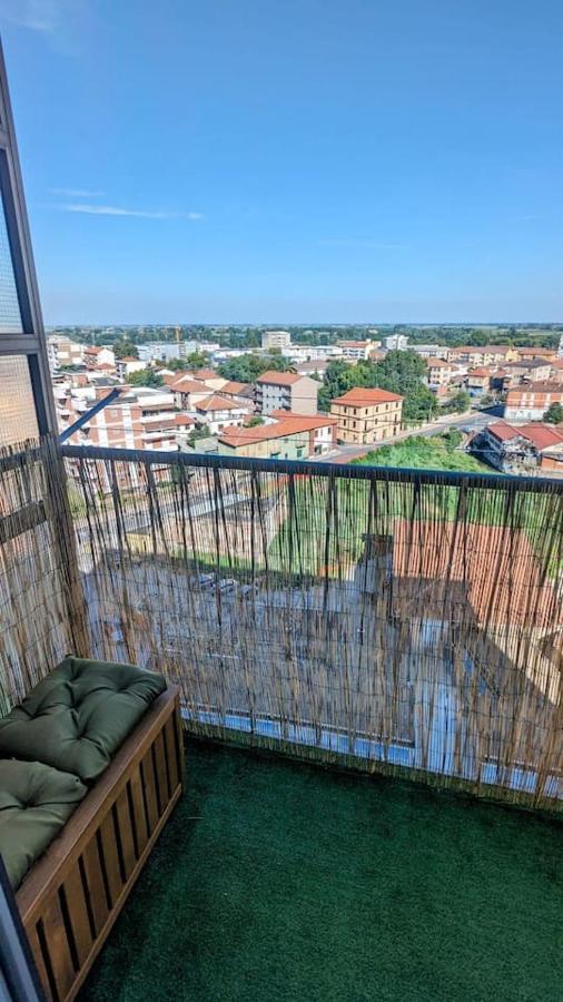 La Terrazza Del Re Apartment แวร์เชลลี ภายนอก รูปภาพ