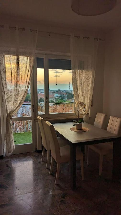 La Terrazza Del Re Apartment แวร์เชลลี ภายนอก รูปภาพ