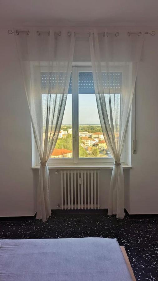 La Terrazza Del Re Apartment แวร์เชลลี ภายนอก รูปภาพ