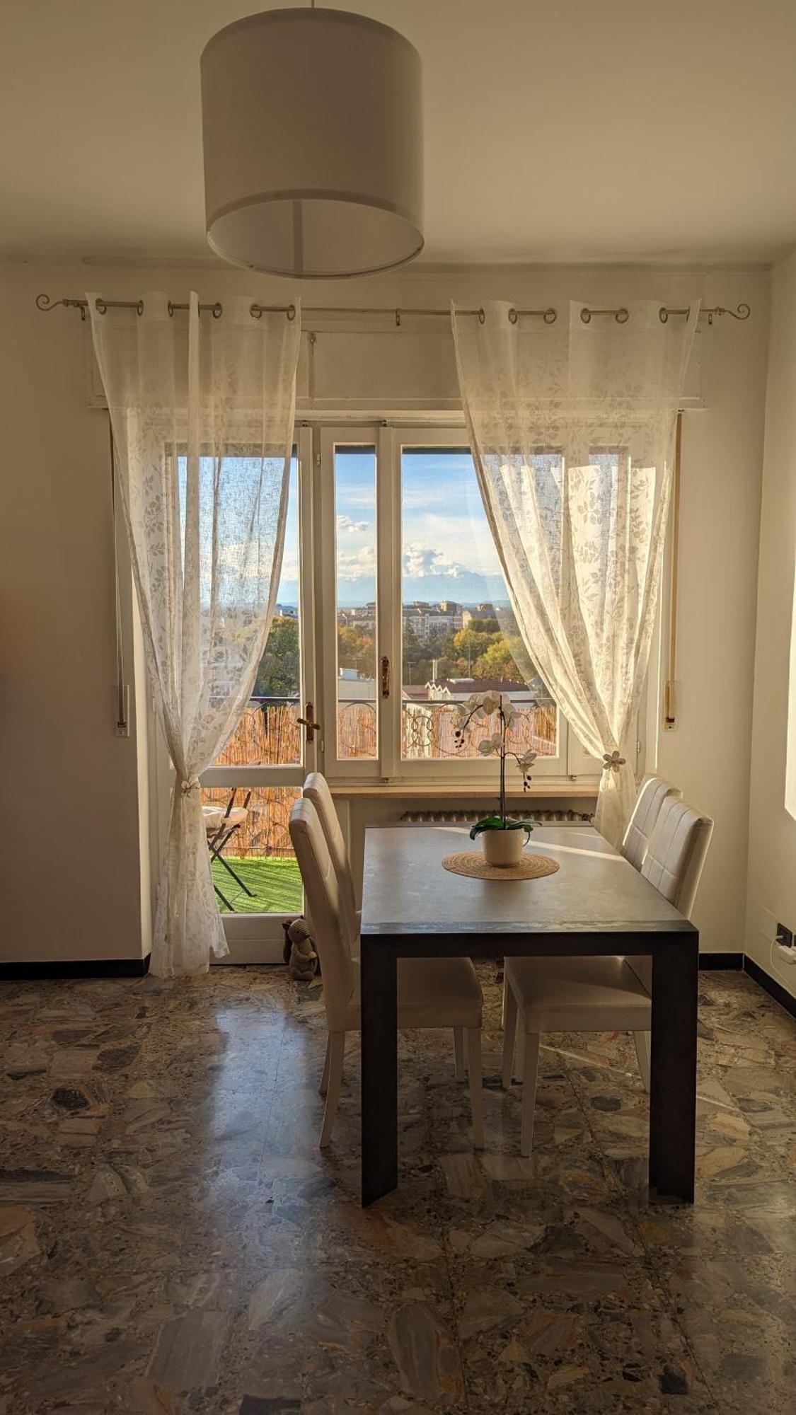 La Terrazza Del Re Apartment แวร์เชลลี ภายนอก รูปภาพ