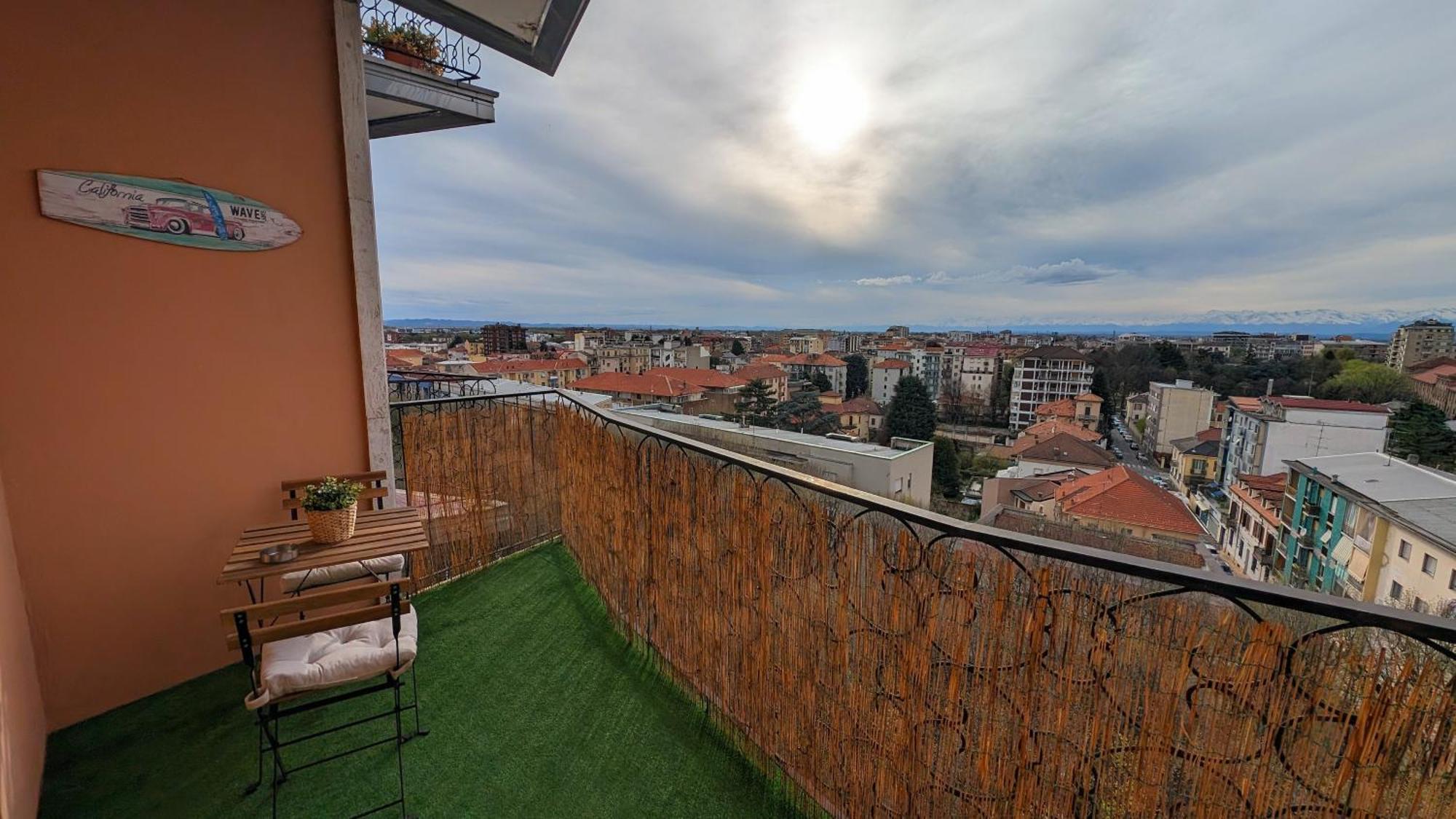 La Terrazza Del Re Apartment แวร์เชลลี ภายนอก รูปภาพ