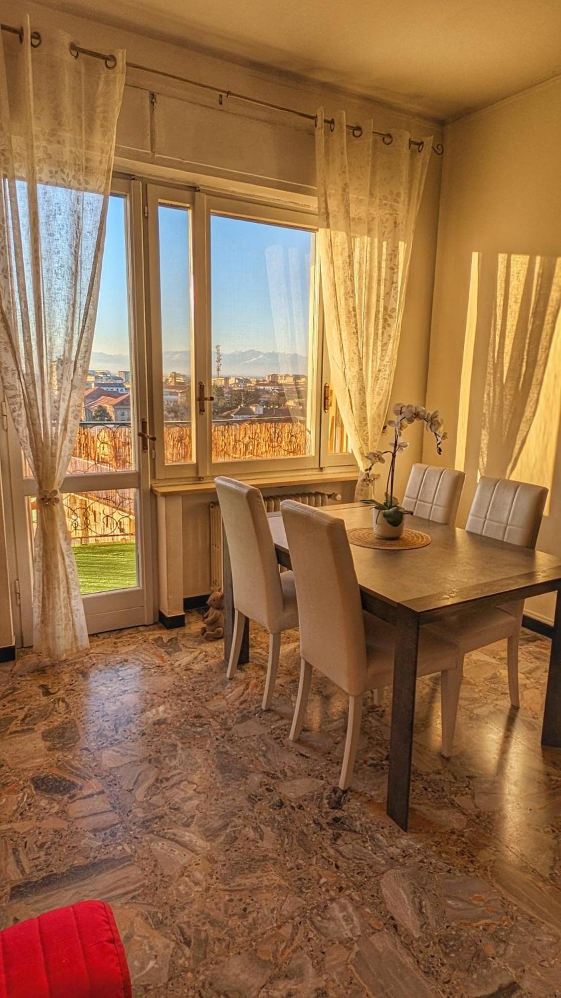 La Terrazza Del Re Apartment แวร์เชลลี ภายนอก รูปภาพ